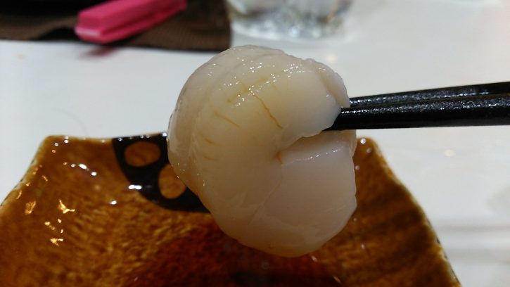ふるさと納税】北海道雄武町の甘~いプリプリなホタテの刺身を食す（ほたて貝柱（冷凍）） | サラリーマンの物欲生活