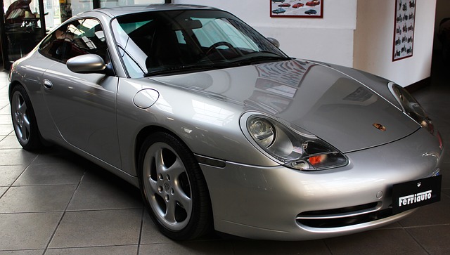 ポルシェ購入 普通のサラリーマンがポルシェ911 Type 996 Carera4 を購入して4年間に掛かった維持費と売却までをまとめてみる サラリーマンの物欲生活